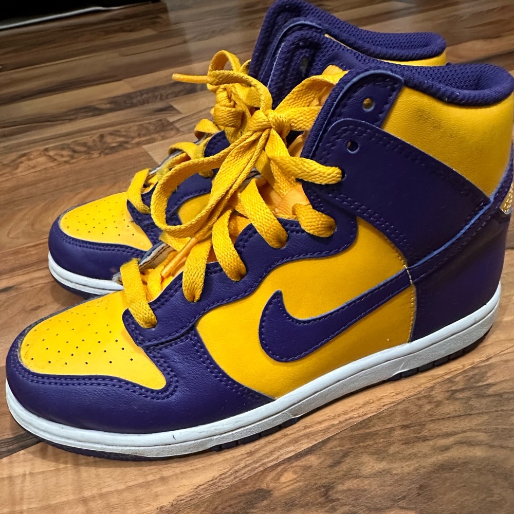 Nike Dunks High-Top Sneakers in Purple and Yellow Colorblock - Picture 6 of 9